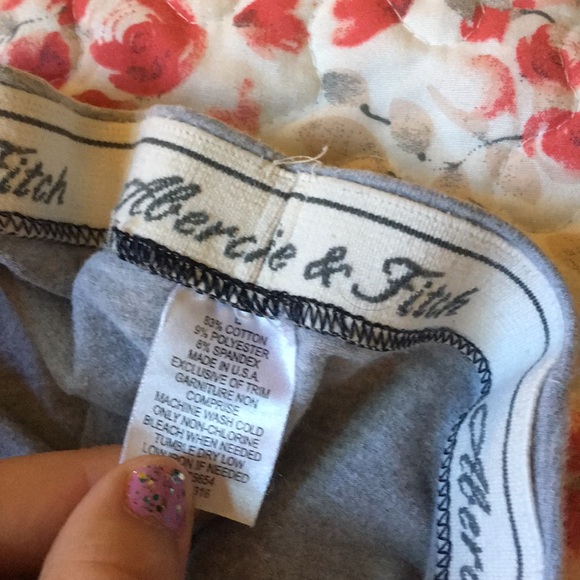 Abercrombie and Fitch bike shorts - Picture 3 of 3